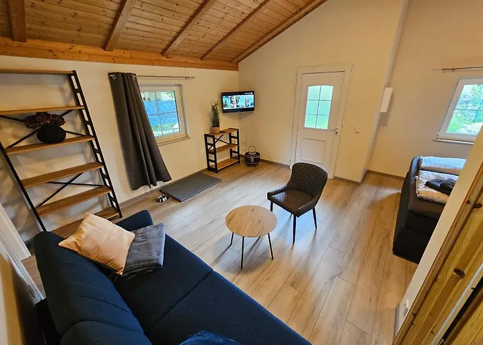 Natur- Und Aktivresort Senftenberg Chalet *