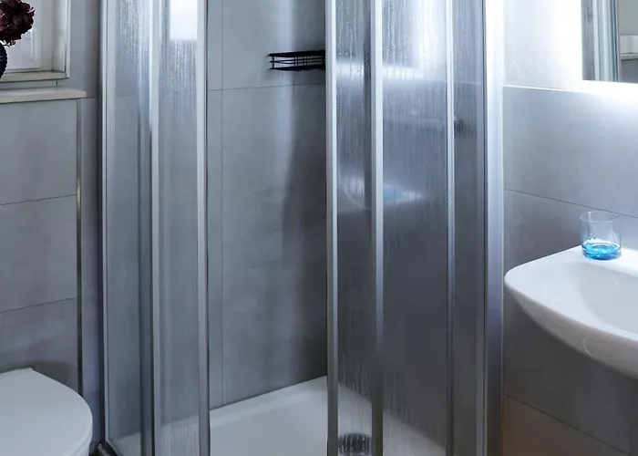 Natur- Und Aktivresort Senftenberg Alpstuga *